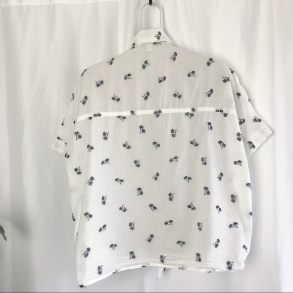 Madewell Palm tie front button top - Picture 3 of 8